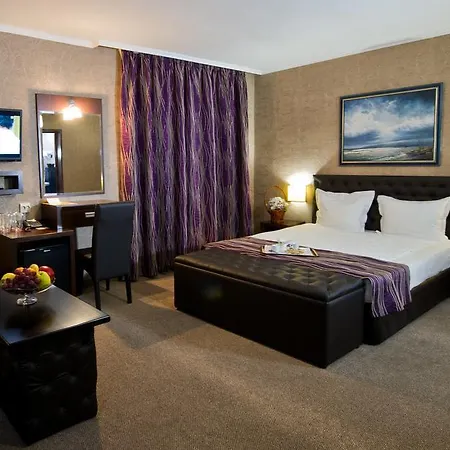 Ξενοδοχείο Spartak Σαντάνσκι