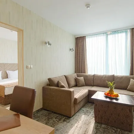 Spartak 酒店 桑丹斯基