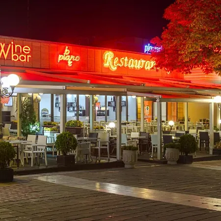 Spartak Σαντάνσκι